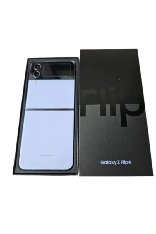 Brand New Samsung Galaxy Z Flip4 5G 128GB 8GB RAM