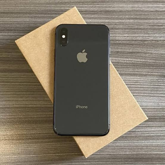 New iPhone x(64gb)