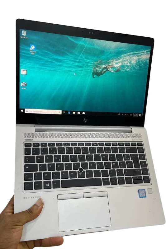 UK Used  HP EliteBook 830 G5 Core i5 256SSD 8GB RAM Keyboard Light Face ID